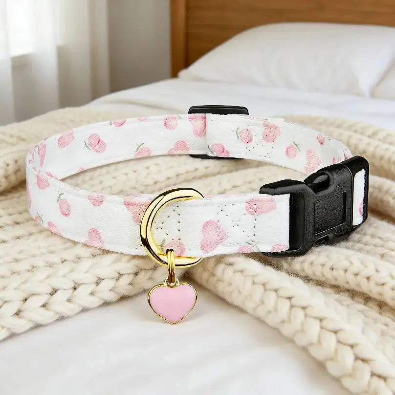 Solid Cotton Dog Cute Heart And Strawberry Design Small Medium Large Dogs Collar Handmade Pendant Pet Cat Puppies