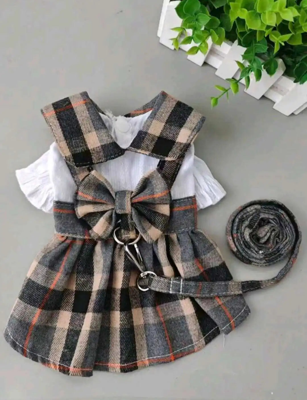 1pc Cute Dog Clothes Plaid Dress With Bowknot Back, Adjustable Leash, Suitable For Cats Dogs Pets, Spring Summer Daily Outfit